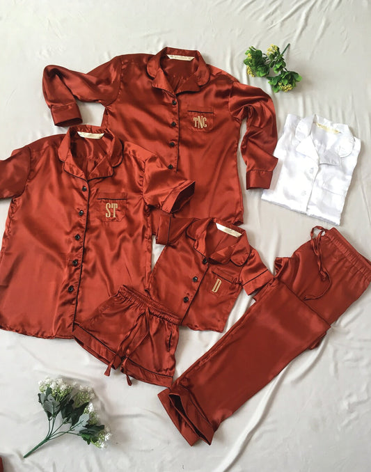 Bridesmaid Full Slevee Pajama Set